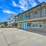 Mod San Diego Apt With Patio - Walk To Harbor!