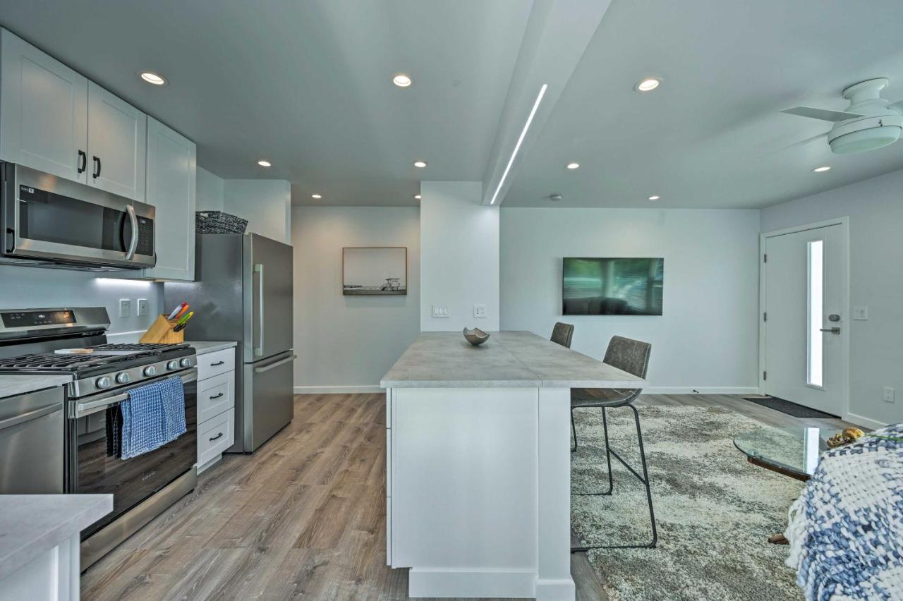 Apartment Mod With Patio - Walk To Harbor! *
